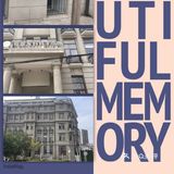 乘坐地铁2号线6号线到江汉路下，步行几百米可到