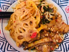 全频道拌粉-万方圆拌粉瓦罐汤(滕王阁旗舰店)