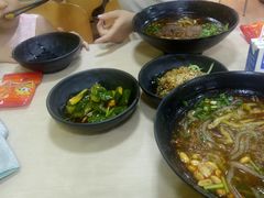 -伤心酸辣粉(体育东路店)