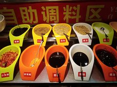 调料台-钢管厂五区小郡肝火锅串串香(总店)
