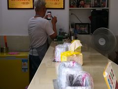 -张婆婆香酥锅盔(平福路店)