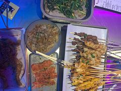 -燥次·烧烤酒场(万象城店)