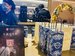 -霸王茶姬(上海恒基名人店)