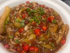 -湖南人家湘菜馆(镇江路店)