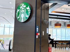 -星巴克(青岛李沧万达广场第二店)