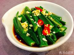 捞汁秋葵-情妹耙泥鳅·江湖川菜(科华店)