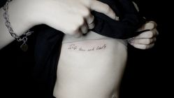 -脱白计划纹身集团