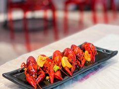 -肥肥虾庄·金牌油焖大虾(首义路店)