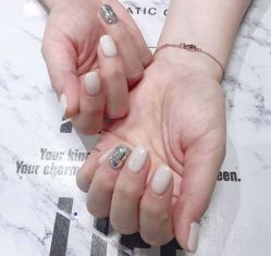 -丫丫NAIL日式自助美甲美睫沙龙