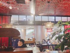 -吃饭皇帝大土家民族菜(正大广场店)