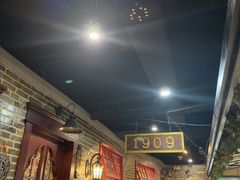 -东口码头·烧鸽子·鱼头泡饼·地方菜(金鹰悦城店)
