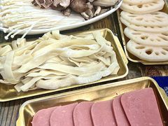-刘少华贵州小黄牛·鲜牛肉火锅(总店)