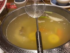 -左庭右院鲜牛肉火锅(金山万达店)
