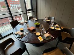 包房-四季民福烤鸭店(外滩外白渡桥店)