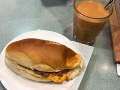 招牌咸牛肉芝士猪仔包-华嫂冰室(尖沙咀店)