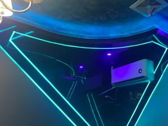 -路边边.炒菜烧烤.音乐餐厅(良乡长虹店)