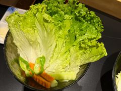 -山川小町·极番烧肉(新地假日广场店)