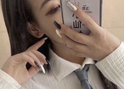 -爱美睫美甲会馆