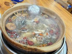 -广味炭炉鸡煲(宝业路分店)