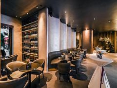 -wineapp葡萄酒餐吧(外滩金融中心店)