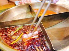 -沸炉重庆老火锅(军事博物馆店)