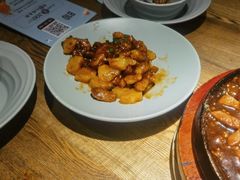 -蜜桃餐厅·伴山(湖滨商业街店)
