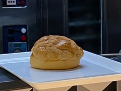 菠萝面包-圣安娜饼屋