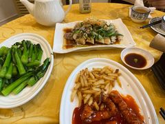 -粤·向群饭店(泮塘路店)
