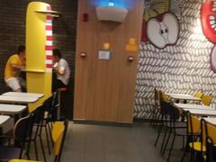 用餐区-麦当劳(机场T1航站楼店)