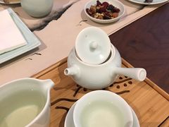 -梅间堂茶馆(绿地缤纷城店)