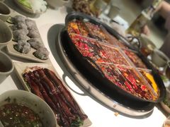 -朱氏胖子烂火锅(洪崖洞店)