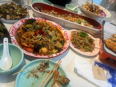 -嗨辣小聚·盘锦河蟹·海鲜烧烤龙虾(盘锦十年好店)