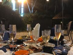 -亚龙湾喜来登·美景台大堂吧