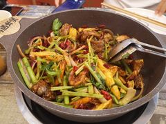 -鸡遇虾煲干锅火锅(小寨金莎店)