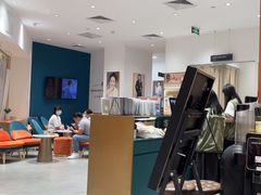 -海马体照相馆(万菱汇店)