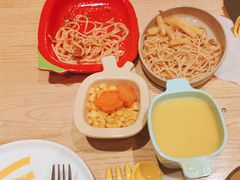 -菲滋意式餐厅(西湖文化广场店)