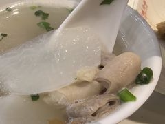 小肠萝卜汤-蓝氏钟楼肉粽