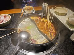 -两三事小郡肝串串香火锅(桂庙店)