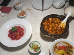 -初蓉丨遇见新川菜(亲贤街荣耀店)