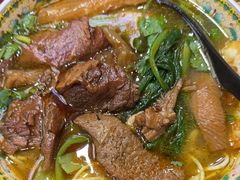 -金杨拉面王小吃面馆·牛三宝面·红烧牛肉粉