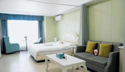 -优月月子中心(南海万达店)