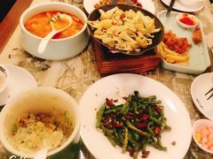 -十二饭点·川菜(北站圆融店)