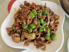 鸡杂-旅宁大酒店