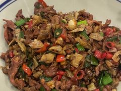 白辣椒炒鸡胗-新新湘菜馆(新中街二条店)