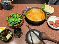 -旺福·贵州酸汤牛肉火锅(陆悦天地店)