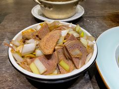 -魁盛居百年鲁菜馆(县西巷店)