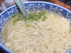 -东大桥小国抻面烧烤(长通路店)