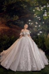 -Color卡诺婚纱礼服馆(南京严选店)