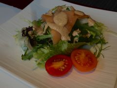 三文魚蔬菜沙拉-斗牛士牛排(南京东路店)