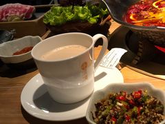 大红袍珍珠奶茶-湊湊火锅·茶憩(杭州湖滨银泰in77店)